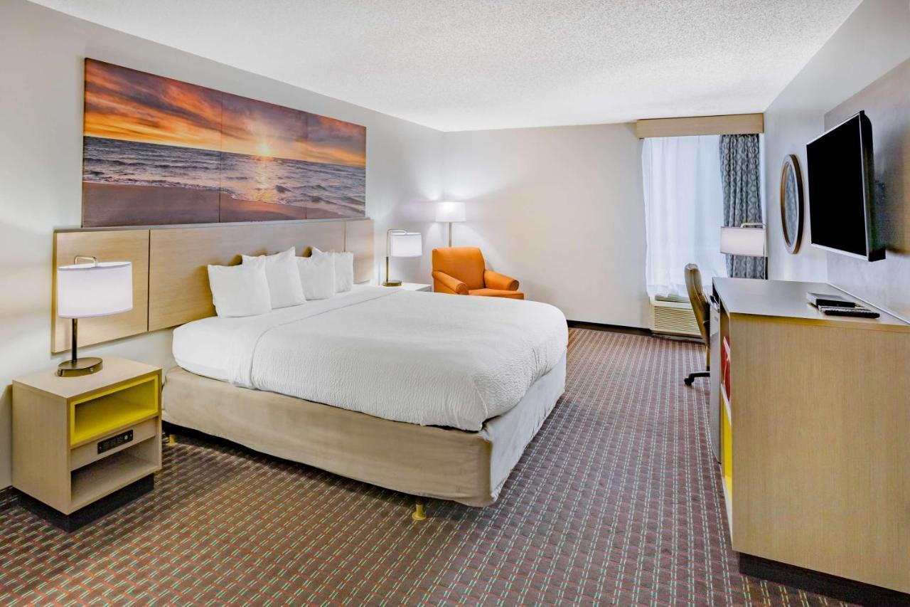 Days Inn By Wyndham Hartsfield Jackson Atlanta Airport West College Park Bagian luar foto